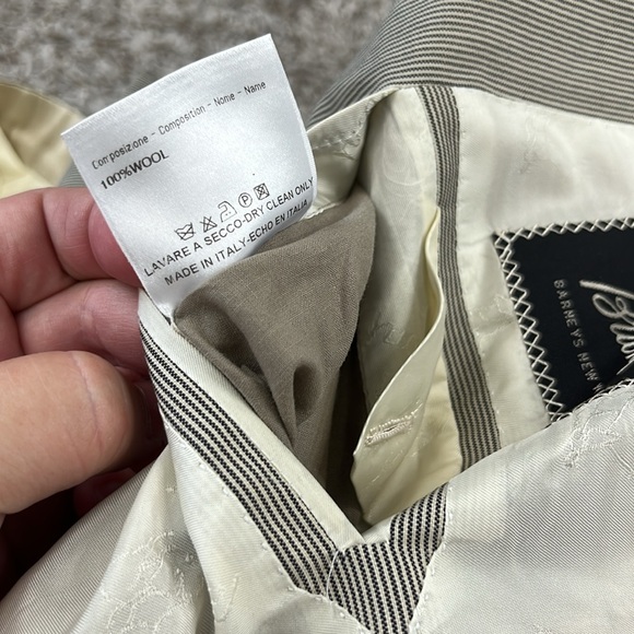 Brioni Striped Barneys New York Virgin Wool 2 Pc 2 Button Summer Suit - Picture 14 of 14
